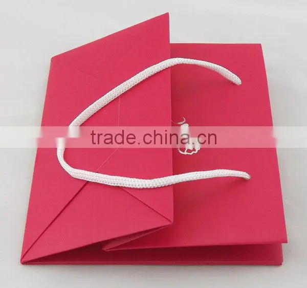 New Design Luxury Recycle Paper Bag Price,paper Gift Bag Manufacturer photo-5