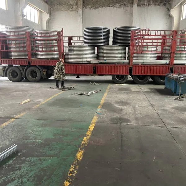 Stainless Steel Half - Round Pipes, Carbon Steel External Half Pipes, External Coil Pipes for Storage Tanks From Luoyang City, Henan Province - Lizhao Machinery