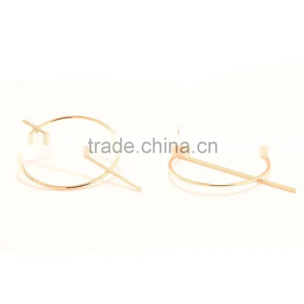 Simple Metal Hoop Bar Earring photo-2