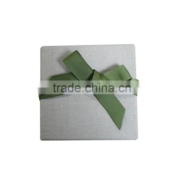 Custom Cardboard Jewelry Gift Box With Lid photo-3