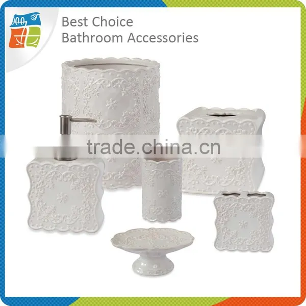 Solid Embossed Ceramic Bathroom Accessory Set photo-4