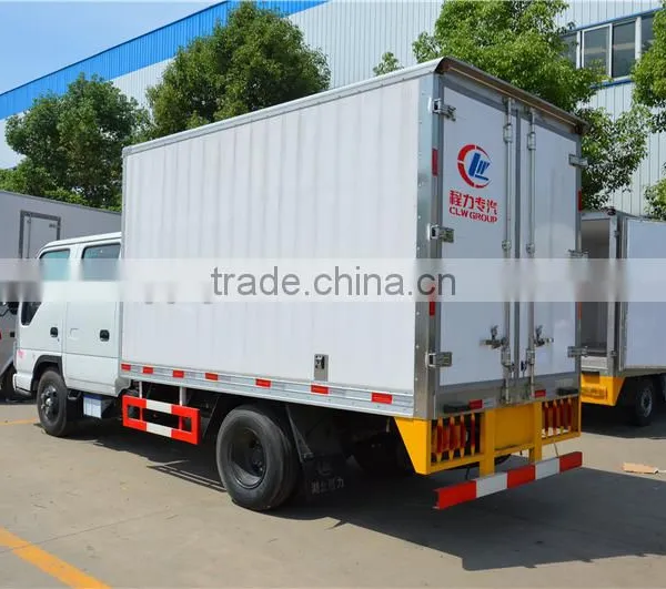 Japanese 3tons Mini Refrigerated Truck photo-4
