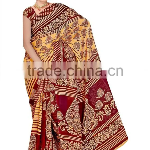 Flower Printed Saree With Blouse Piece in Maching in Saree photo-2