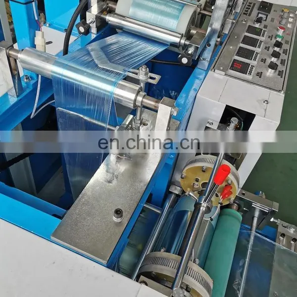 Newest Type Disposable Waterproof Hygienic Overshoes Making Machine photo-3