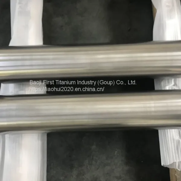 Титановая круглая стержень Ti-6Al-4V размером 200x 2000 мм