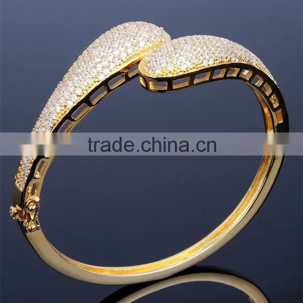 Bestseller Micro Pave Setting Wedding Clear Cubic Zircon Stones Women Bangle photo-3
