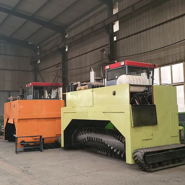Professional Composting Fertilizer Equipment Moving Type Crawler Compost Turner Machine for Poultry Animal Manure photo-5