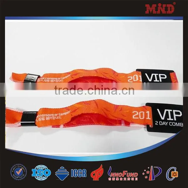MDW204 Factory Direct Sales Rfid Chip Pvc Wristbands for Events