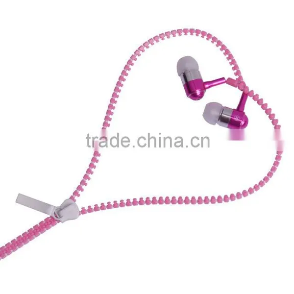 2016 Hot Selling In-ear Glowing Metal Earphone for Smart Phone photo-3