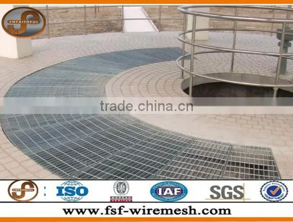Anping Factory Direct Galvanized/stainless Steel Floor Grating photo-6