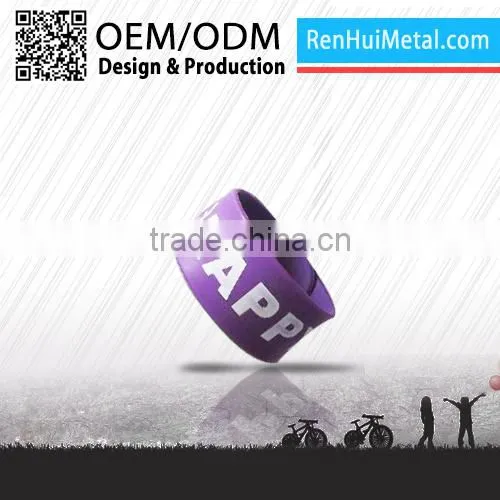 2016 Wholsale Durable Custom Silicone Wristband