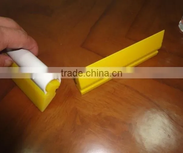 plastic ice scraper