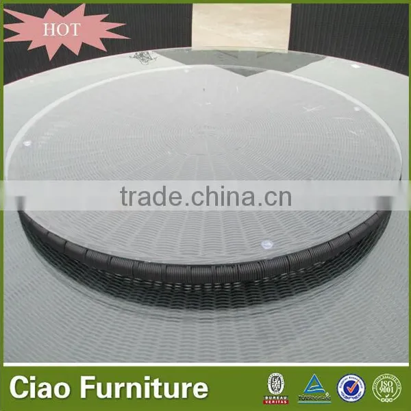 Upscale Rattan Round Table photo-4