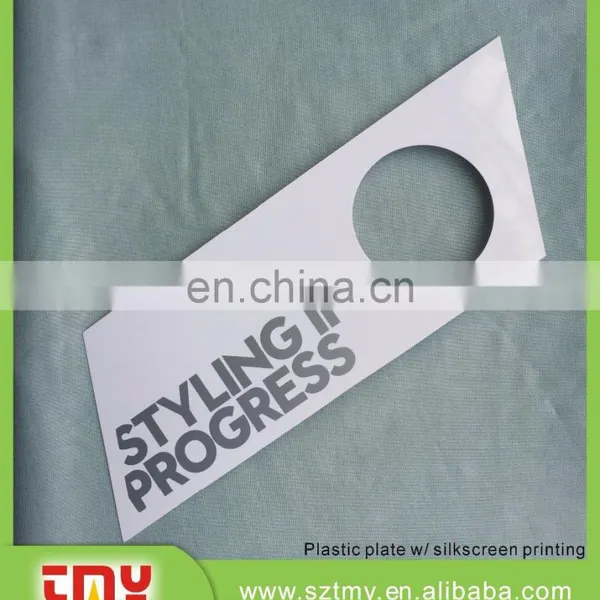 Custom Shape Offset Printing Pvc Hotel Room Door Hanger photo-6
