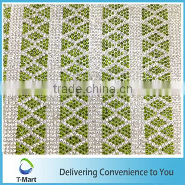 100% Hot Sale Rhinestones Mesh Trimming With Factory Price 24*40 Hot Fix Rhinestone Mesh for Shoe Decoration photo-5