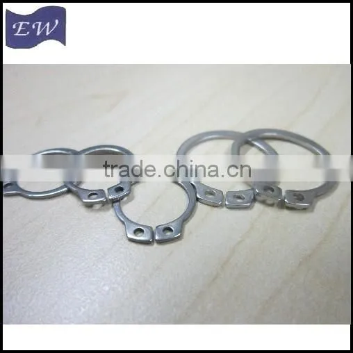 Sus304 Snap Ring for Shafts Stainless Steel ( DIN471) photo-2