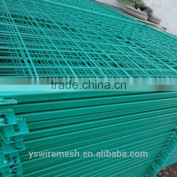 Vinyl Fence Welded Wire Fence Panels photo-3