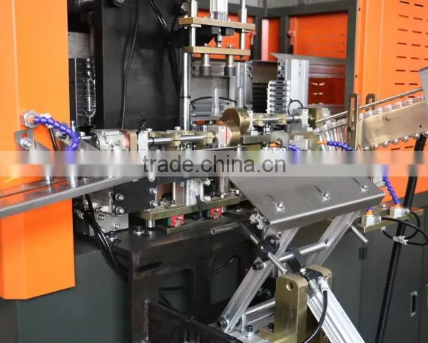 CE Approved 2 Cavtiy PET Bottle Blow Moulding Machine photo-4