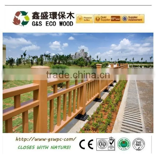 Waterproof High Quality Wood Plastic Composite Fence photo-3