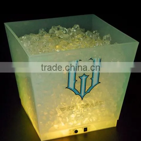 China Factory Logo Printed Custom Plastic Bar Ice Bucket photo-4