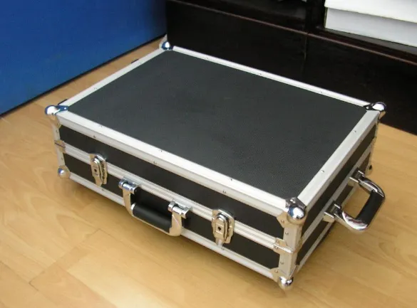 With Plain / Strip Surface Tool Set With Case With Coded Lock