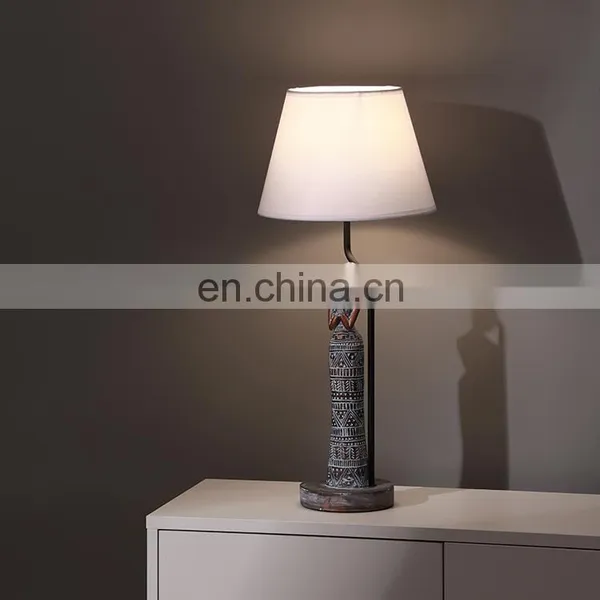 America Modern Customised Indoor Decoration Beautiful Woman Statue Resin Base Antique Table Lamps With Switch photo-5