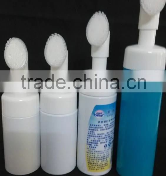 150ml Plastic Cosmetic Foam Pump Bottle With Soft Brush photo-5