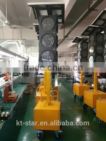 Wholesale Kutuo 300mm Solar Powered Portable Led Temporary Traffic Light With Factory Price photo-3