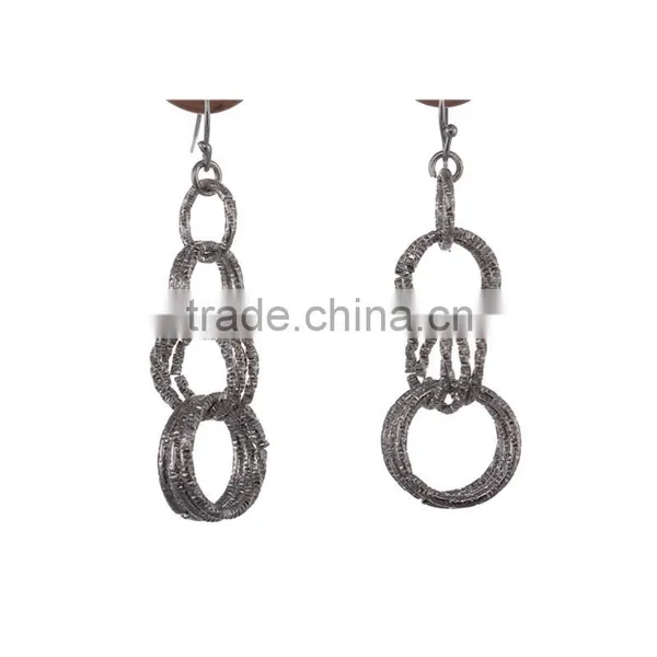2014 New Design Fashion Style Beautiful Stud Earrings for Lady