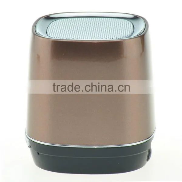 Many Color FM Radio Bluetooth Mini Speaker in Stock Boombox Speaker photo-2