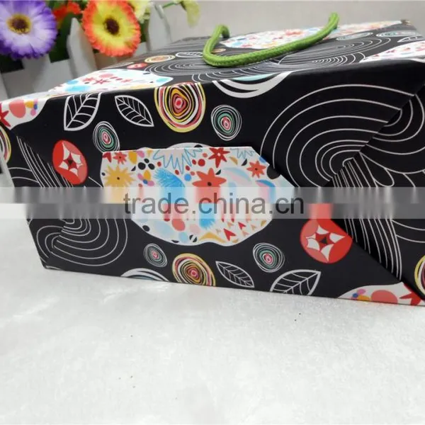 Custom Logo Print , Color Beauty Cosmetic Paper Gift Bags photo-6
