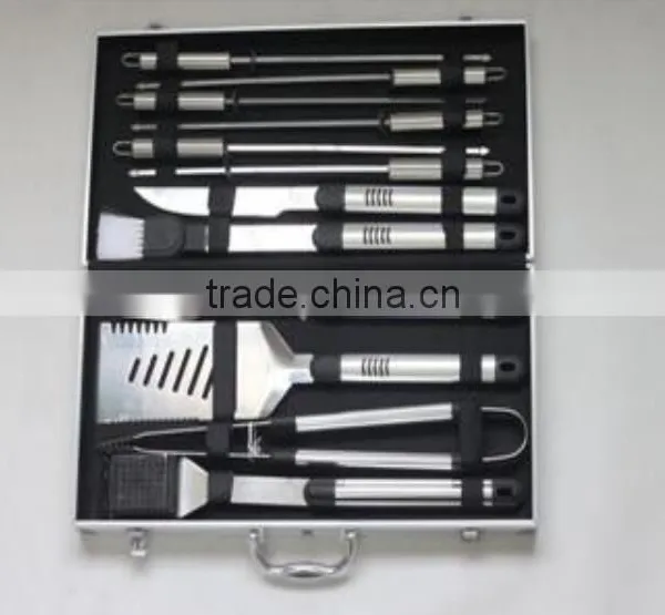 Wholesale Stainless Steel Barbecue Tool Set With Case photo-2