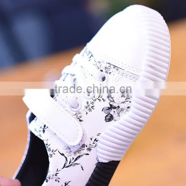 Zm50304b Latest Childern Single Shoe White Trendy Kids Sport Casual Shoe photo-2
