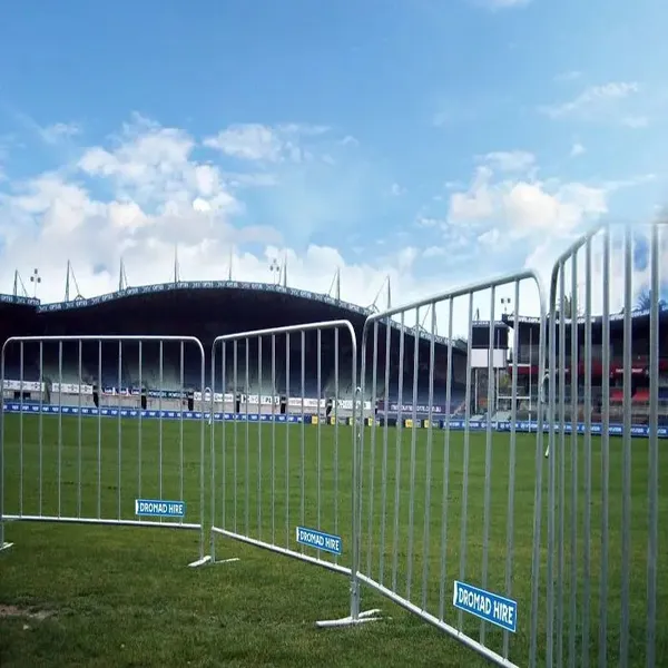 Galvanized Steel Crowd Control Barrier with Interlocking System for Outdoor Events