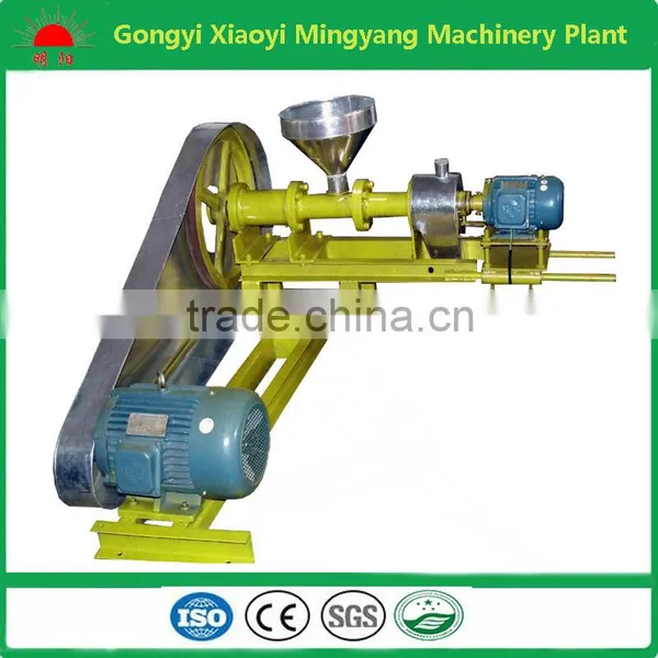 2016 Hot Sell Screw Type 80kg per Hour Durable Pellet Extruding Machine Used for Fish Food photo-5
