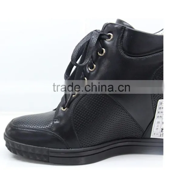 Elegant Pure Black Gusset Boot photo-5
