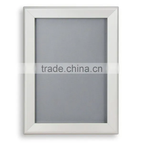 Customized Black Clip Frame photo-6