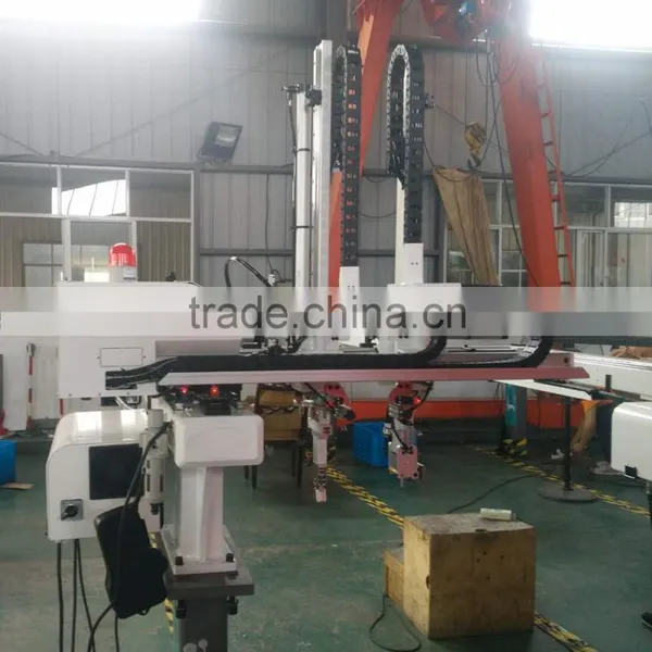 Automatic Robot Arm for Injection Molding Machine SZAM1-650S photo-3