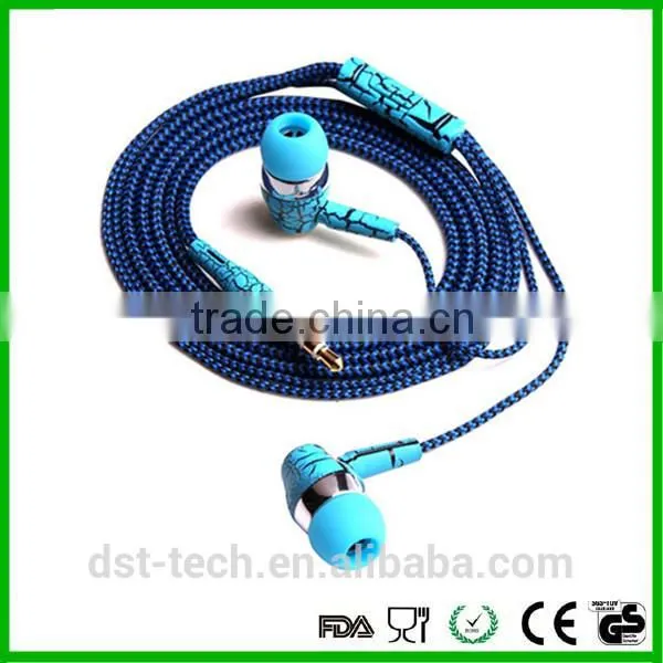 Clear Sound Earphones Earbuds Mobile Phone Use Earphone photo-4