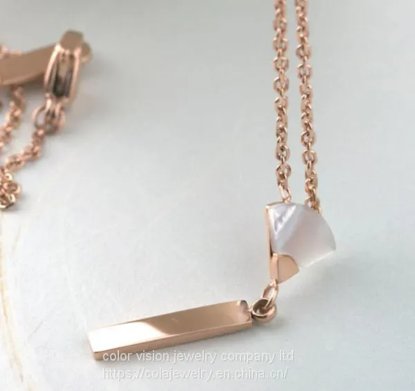 Fashion Jewelry Stainless Steel Radian Shell Gold Necklace for Women