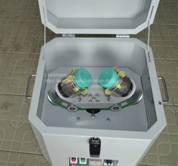 Solder paste mixer