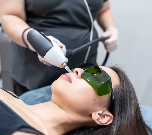 ADM Permanent Diode Laser Hair Removal Single Handle With 3 Waves 755nm 1064nm 808nm Laser Hair Removal photo-6