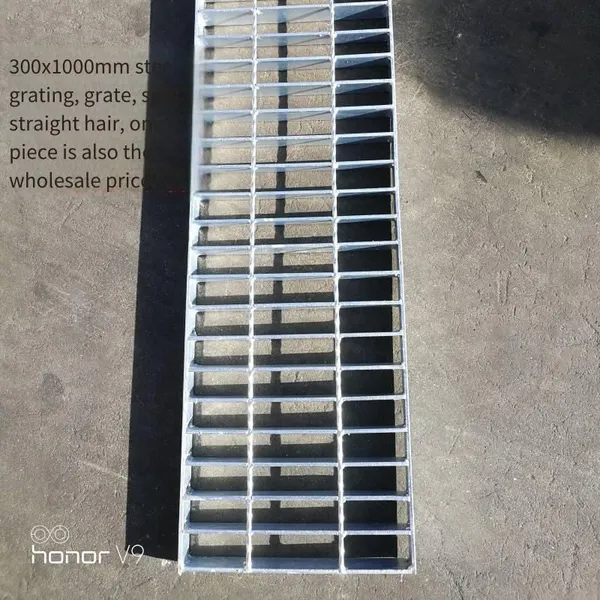 Hot-dip Galvanized Steel Grating, Industrial Drainage Ditch Cover, Sewage Treatment Ditch Cover, Trash Rack Grid. Customizable by the Manufacturer. photo-2