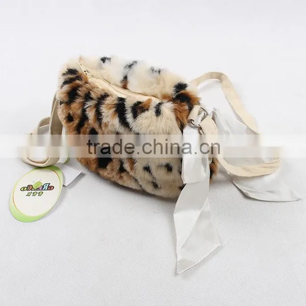 2015 Discount On Stock Children Handbag Girl Plush Bag Baby Girl Princess Mini Coin Purse photo-2