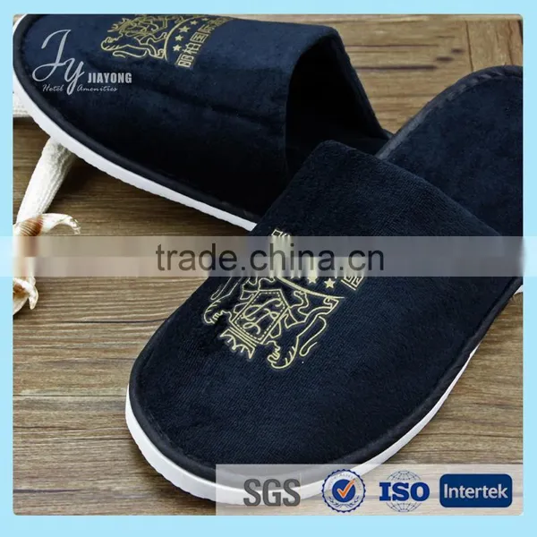 Hot Sale Beauty Hotel Plush Slipper With Embroidery Logo photo-3