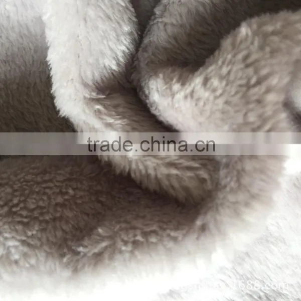 100% Polyester Knitting Long Pile pv Plush Fabric for Felt/lining/Upholstery photo-3