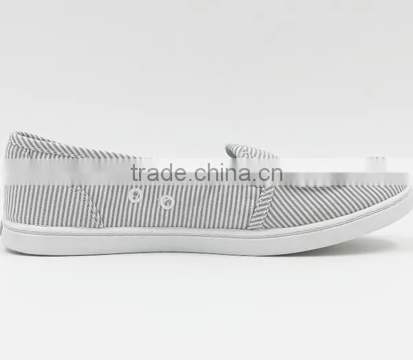 Brand Canvas Shoe White Stripe Lady Loafer Shoes China Factory Stock Cheap Selling photo-3