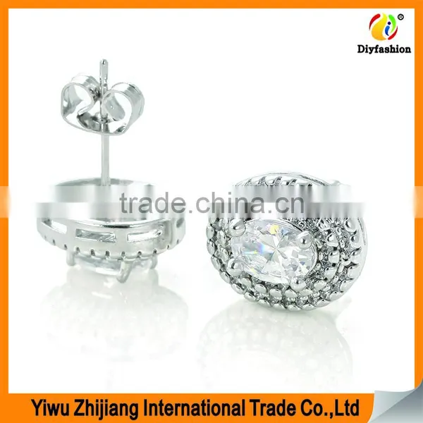 Double Lip Edge Oval 18 k White Gold Diamond Inlay Zircon Earrings photo-2