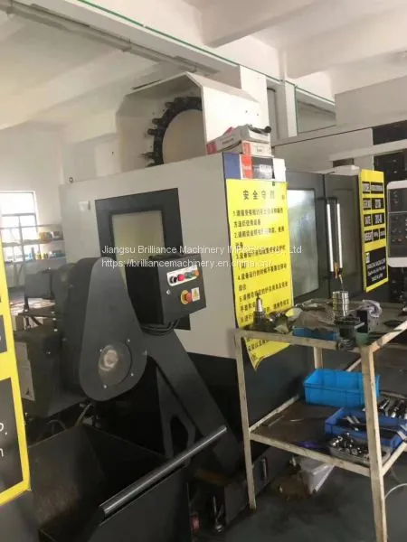 KIA 1000 Vertical Machining Center photo-2