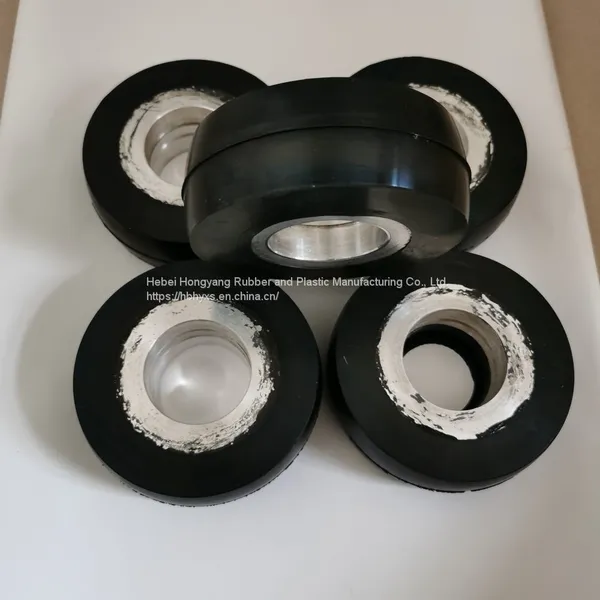 Production and Supply of Rubber Coated Roller Iron Core Coated Rubber Roller Can be Customized photo-3